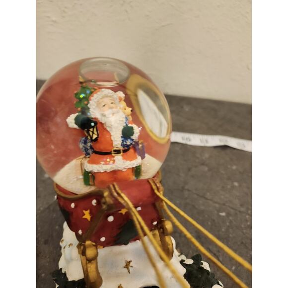Vintage‎ International Bazaar Santa's Sleigh WaterGlobe Musical Animated Deer - Picture 8 of 9